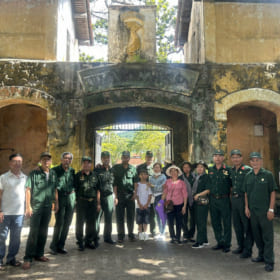 Hà Nội - Côn Đảo